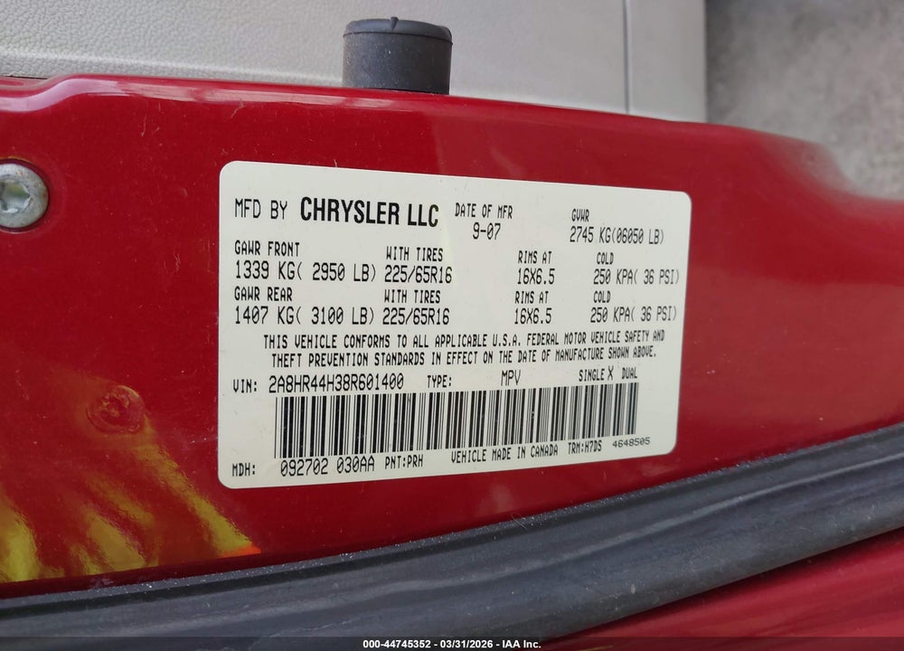 2008 CHRYSLER TOWN & COUNTRY LX VIN: 2A8HR44H38R601400