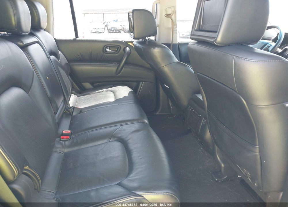 2014 INFINITI QX80 VIN: JN8AZ2NC7E9352170