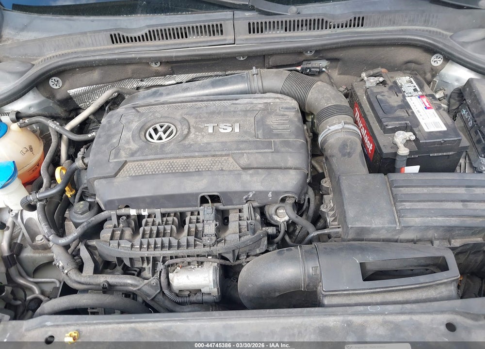 2015 VOLKSWAGEN JETTA 1.8T SE VIN: 3VWD07AJXFM227569