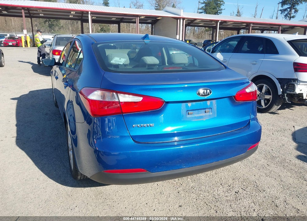 2014 KIA FORTE LX VIN: KNAFX4A61E5211571