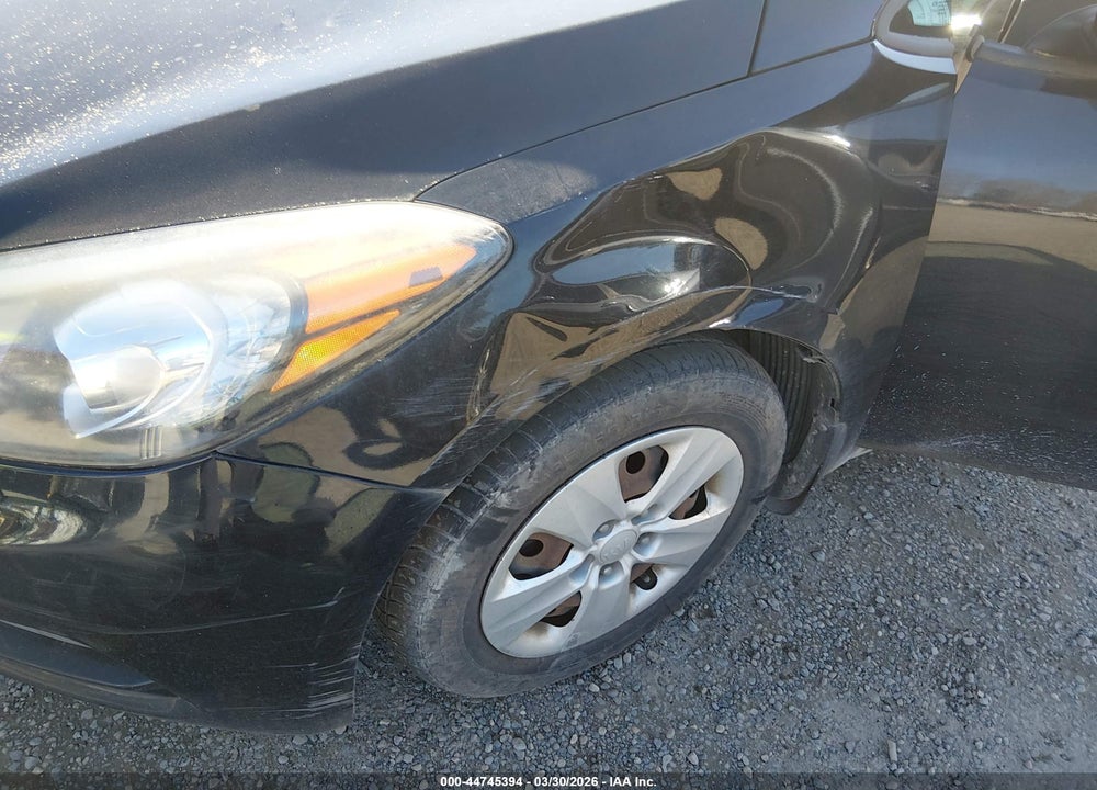 2015 KIA FORTE LX VIN: KNAFK4A67F5312890
