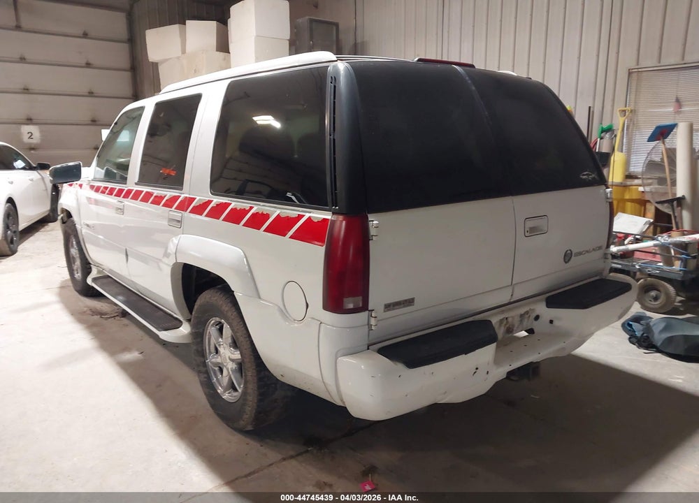 2000 CADILLAC ESCALADE STANDARD VIN: 1GYEK63R2YR223347