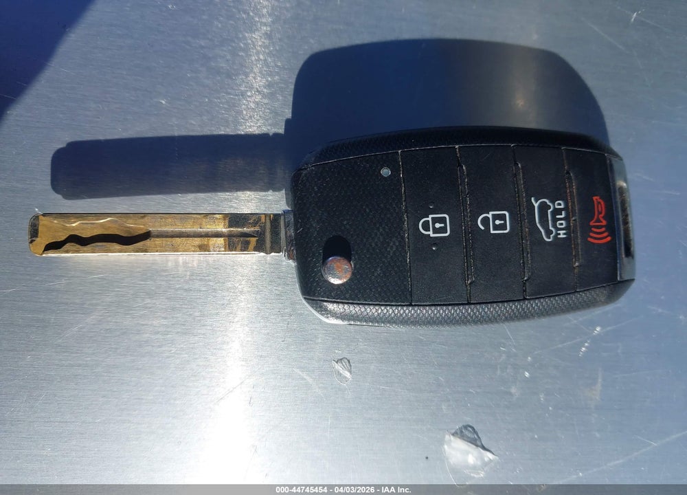 2015 KIA SOUL VIN: KNDJP3A59F7211516