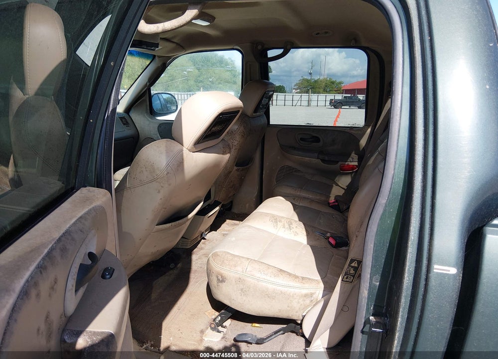 2002 FORD F-150 LARIAT/XLT VIN: 1FTRW08L22KD73567
