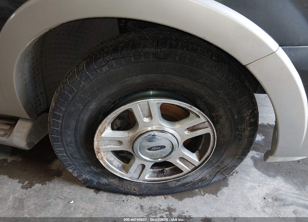 2005 FORD EXPEDITION EDDIE BAUER/KING RANCH VIN: 1FMPU17555LA43535