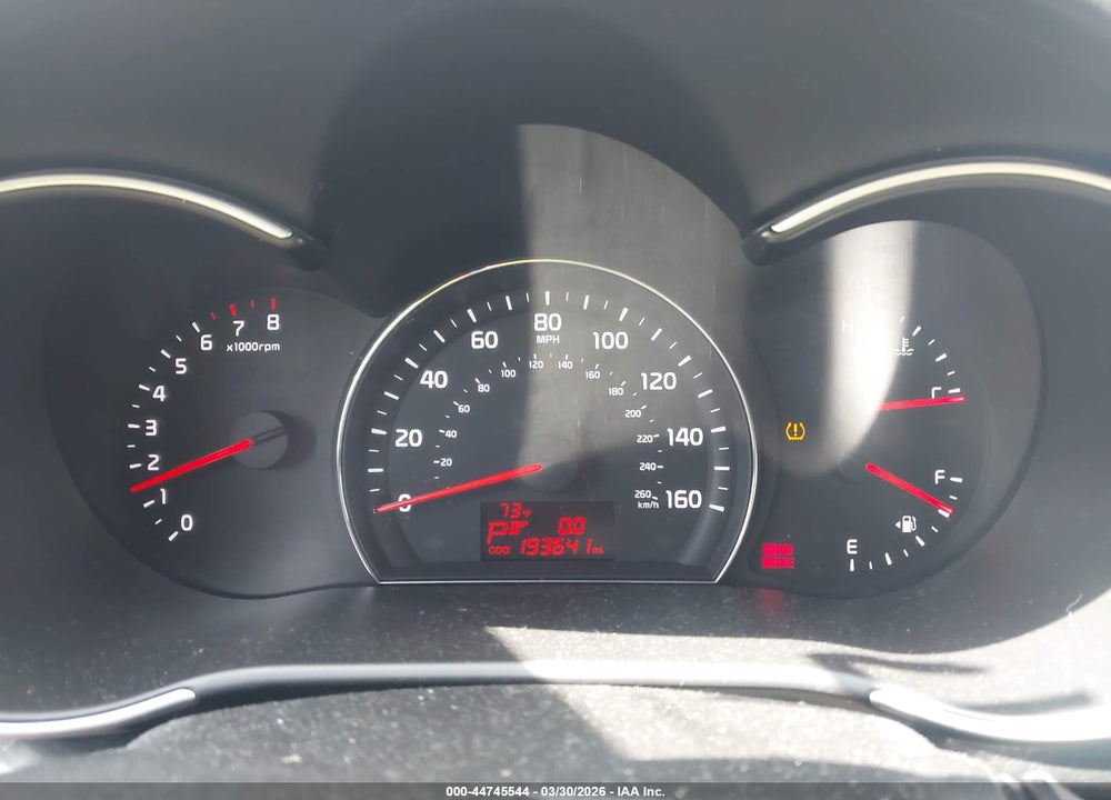 2015 KIA SORENTO LX VIN: 5XYKT3A65FG573063