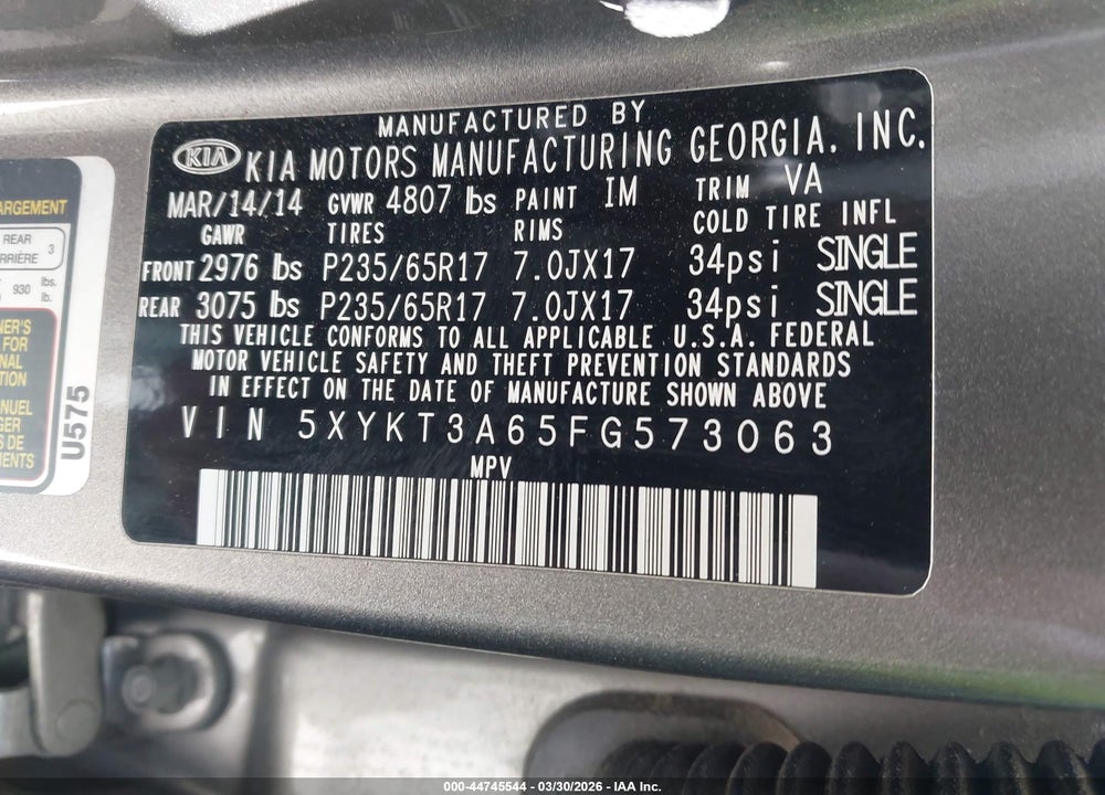 2015 KIA SORENTO LX VIN: 5XYKT3A65FG573063
