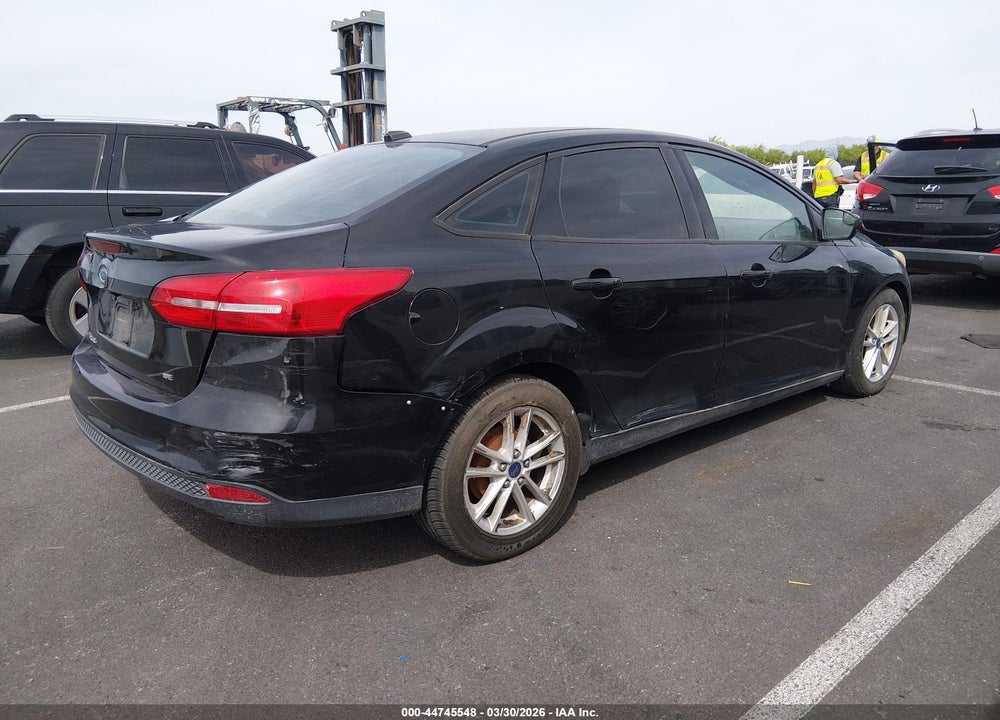 2015 FORD FOCUS SE VIN: 1FADP3F2XFL251774