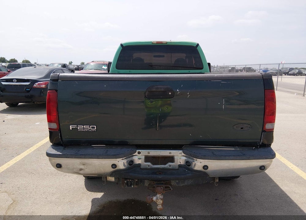 2008 FORD F-350 XL/XLT VIN: 1FDWX31508ED90125