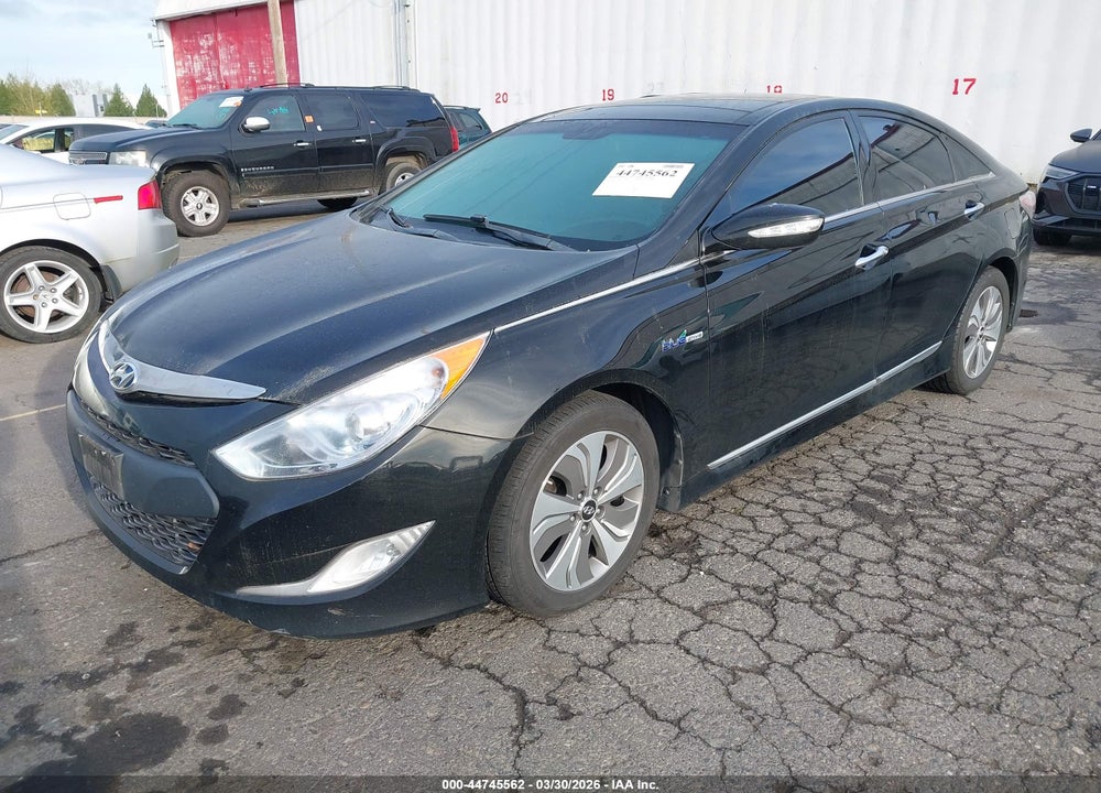 2015 HYUNDAI SONATA HYBRID LIMITED VIN: KMHEC4A46FA131650