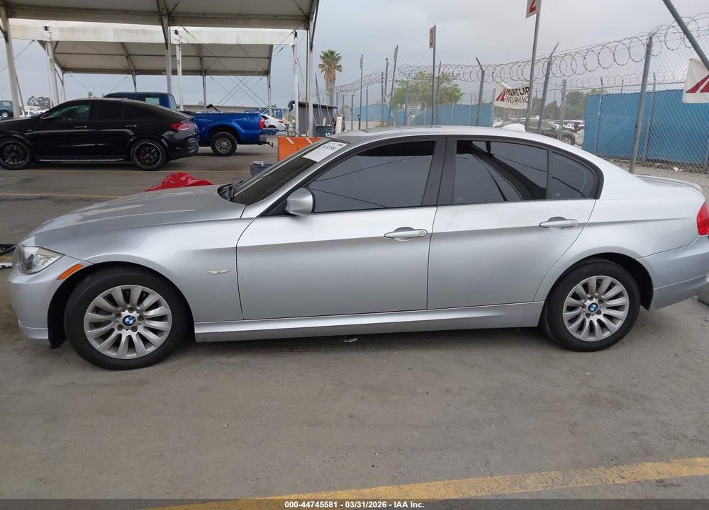 2009 BMW 328I VIN: WBAPH57559NM32599
