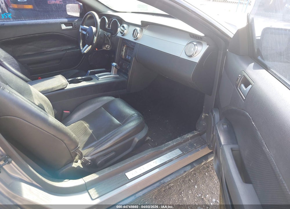 2006 FORD MUSTANG VIN: 1ZVFT80N665168357