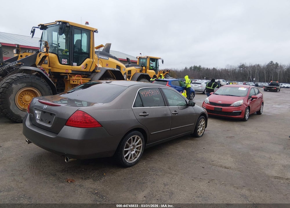 2006 HONDA ACCORD 3.0 EX VIN: 1HGCM665X6A075879