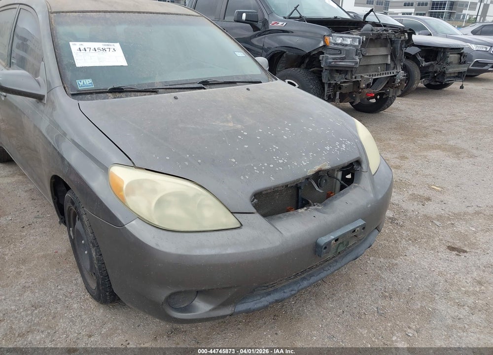 2005 TOYOTA MATRIX XR VIN: 2T1KR32E55C351427