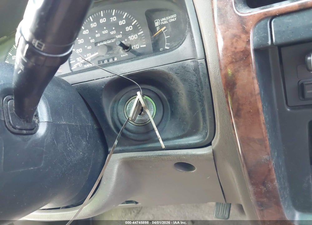 1996 TOYOTA 4RUNNER LIMITED VIN: JT3HN87R2T0045683