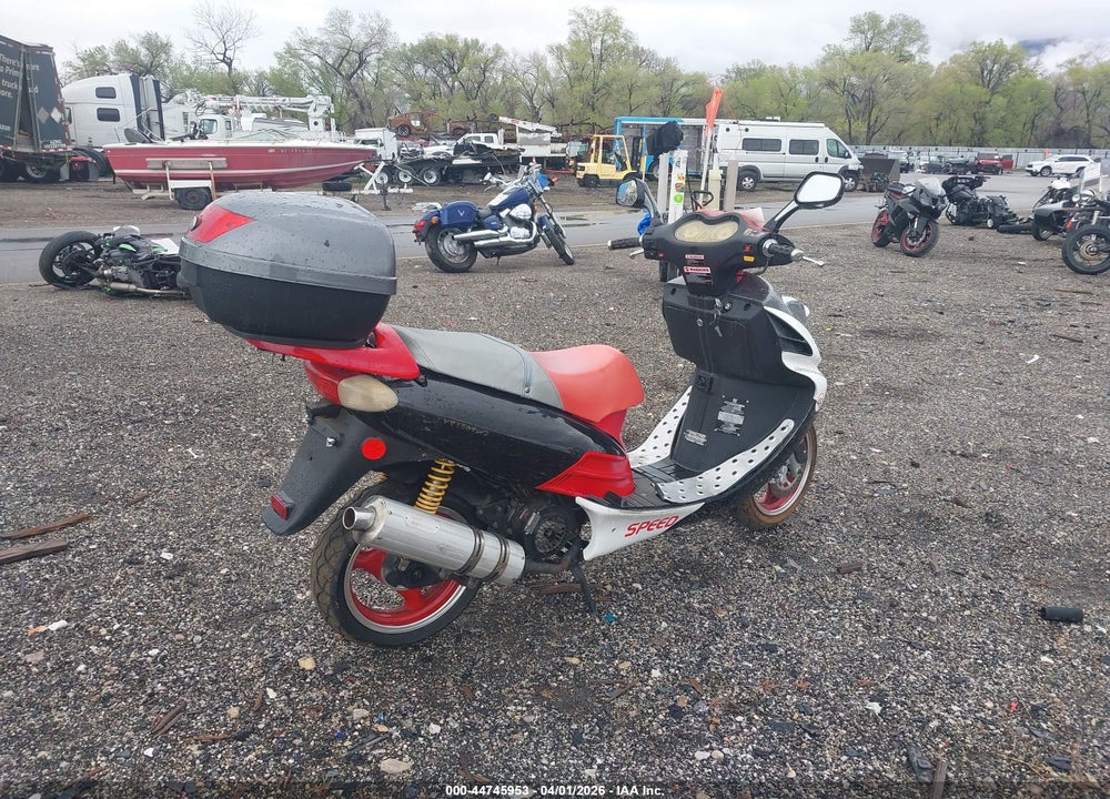 2012 JONWAY SCOOTER VIN: L8YTCKPM2CM500054