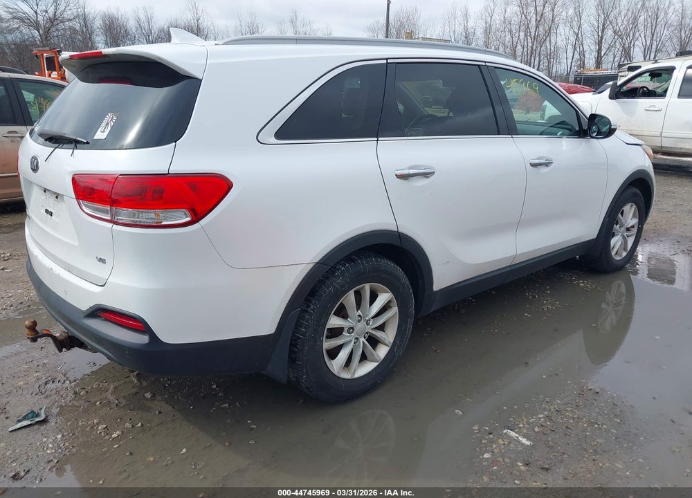 2016 KIA SORENTO 3.3L LX VIN: 5XYPG4A50GG009264
