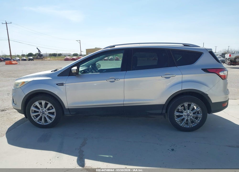 2017 FORD ESCAPE TITANIUM VIN: 1FMCU9J9XHUC56360
