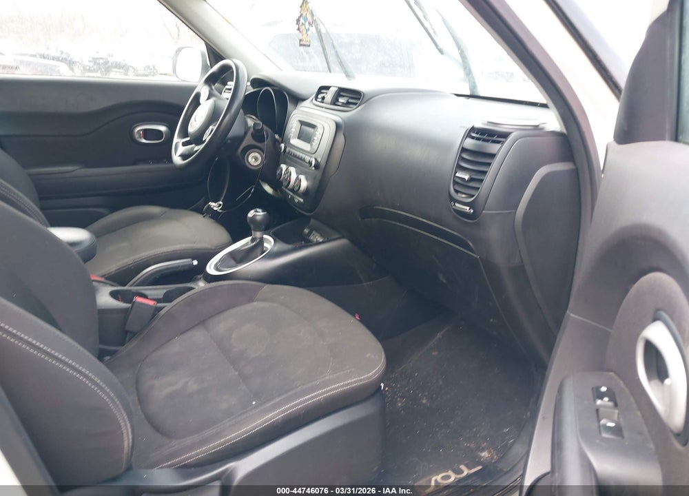 2016 KIA SOUL VIN: KNDJN2A22G7839425