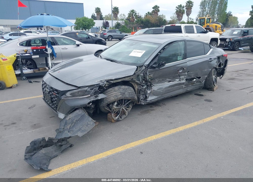 2023 NISSAN ALTIMA SR FWD VIN: 1N4BL4CV7PN392802