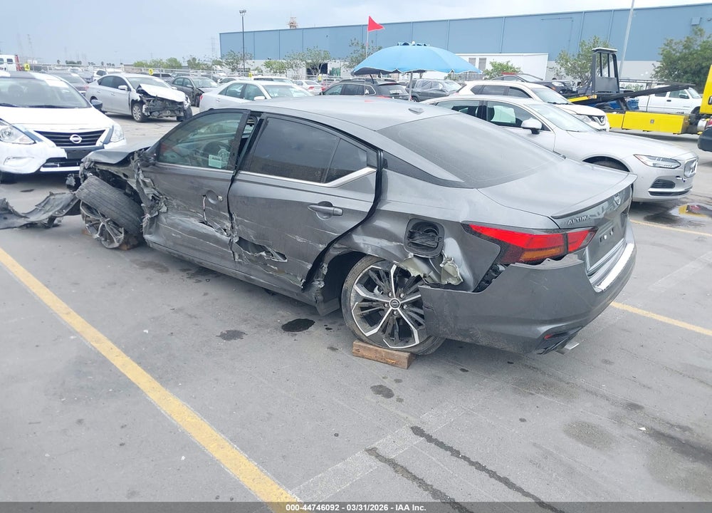 2023 NISSAN ALTIMA SR FWD VIN: 1N4BL4CV7PN392802