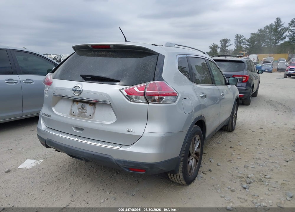 2015 NISSAN ROGUE SL VIN: 5N1AT2MT3FC900051