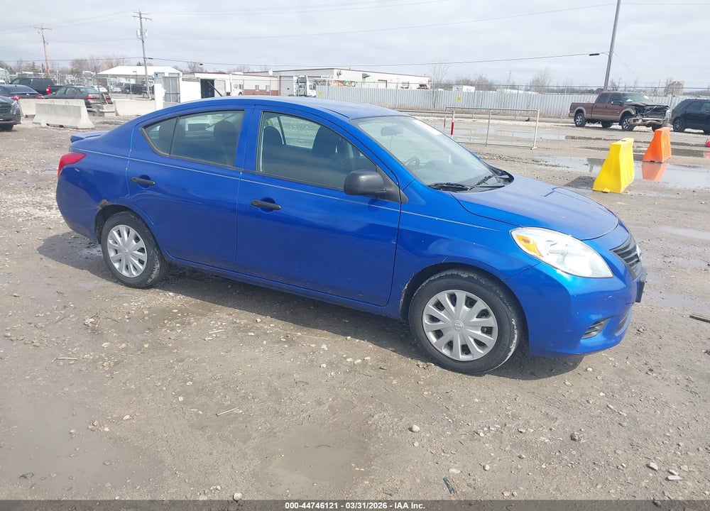 2013 NISSAN VERSA 1.6 S+ VIN: 3N1CN7APXDL855528