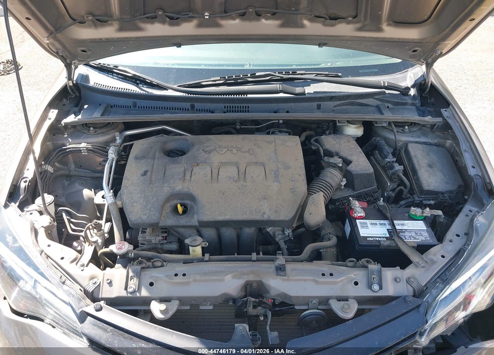 2018 TOYOTA COROLLA LE VIN: 5YFBURHE5JP837884