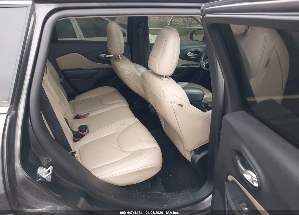 2015 JEEP CHEROKEE LIMITED VIN: 1C4PJLDB3FW684668