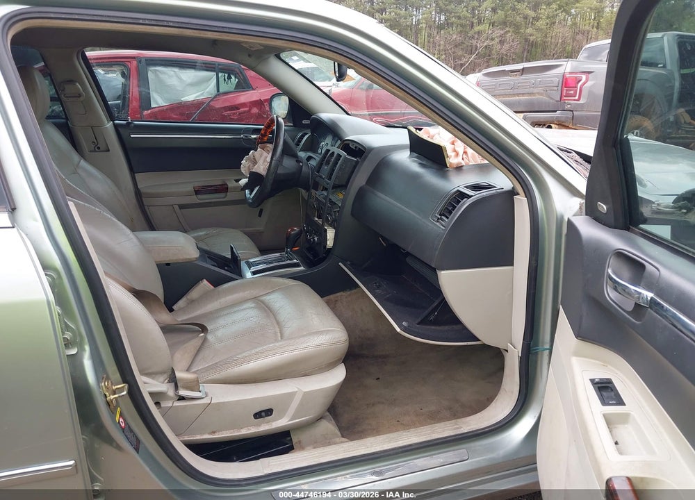 2005 CHRYSLER 300C VIN: 2C3AA63HX5H592584