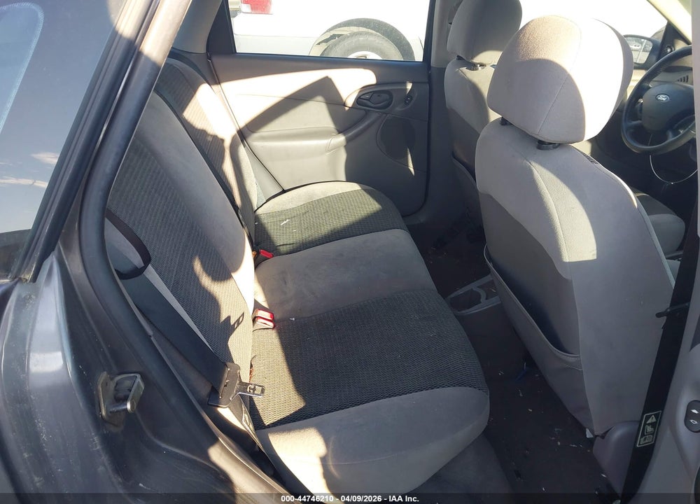 2002 FORD FOCUS ZX5 VIN: 3FAFP37312R178418