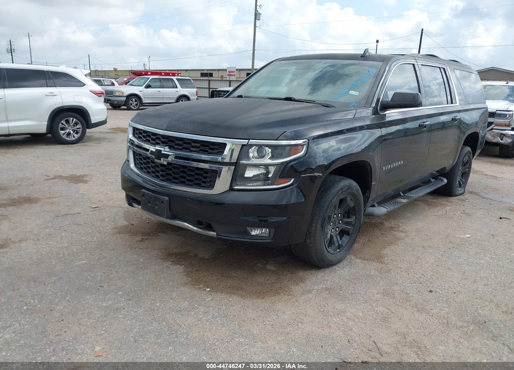 2017 CHEVROLET SUBURBAN LT VIN: 1GNSKHKC6HR387371