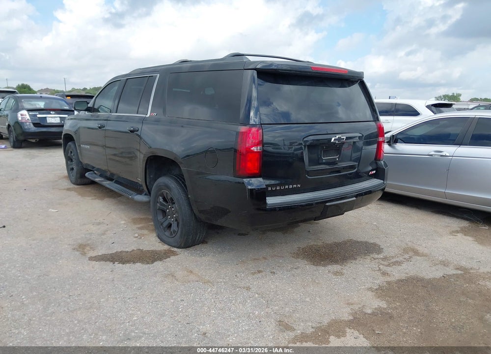 2017 CHEVROLET SUBURBAN LT VIN: 1GNSKHKC6HR387371