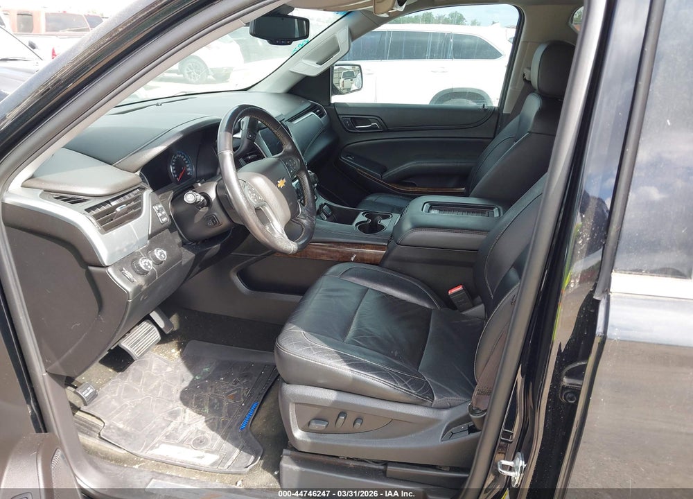 2017 CHEVROLET SUBURBAN LT VIN: 1GNSKHKC6HR387371