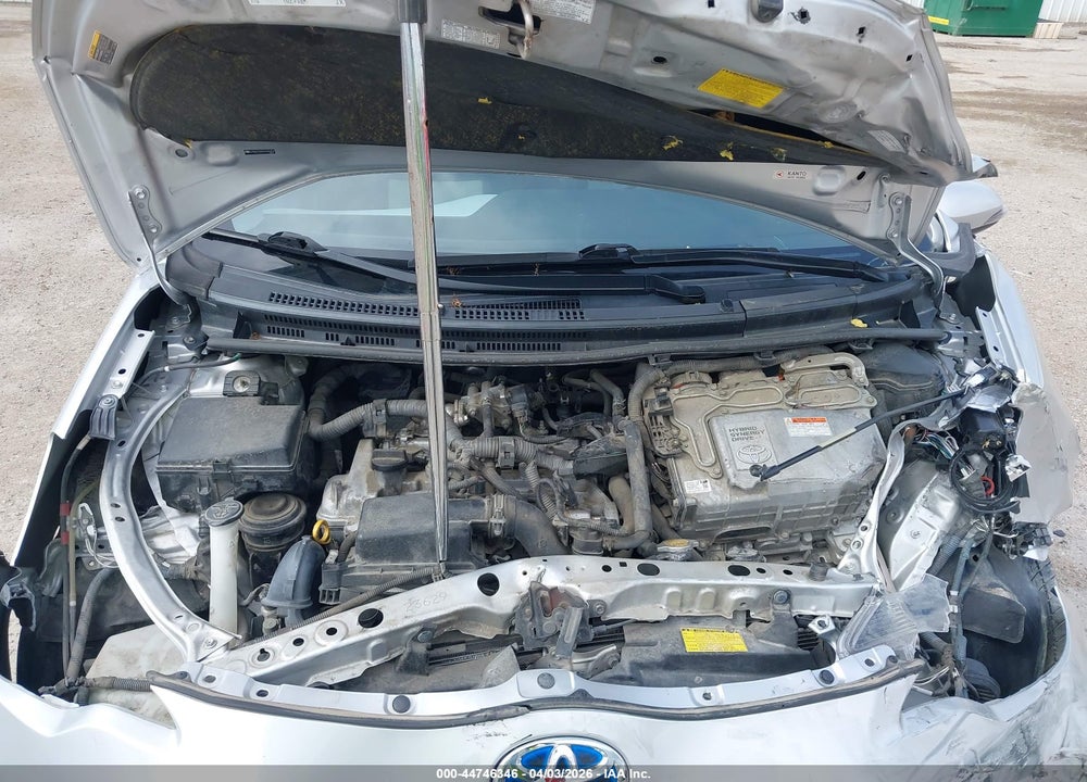 2012 TOYOTA PRIUS C TWO VIN: JTDKDTB30C1003307