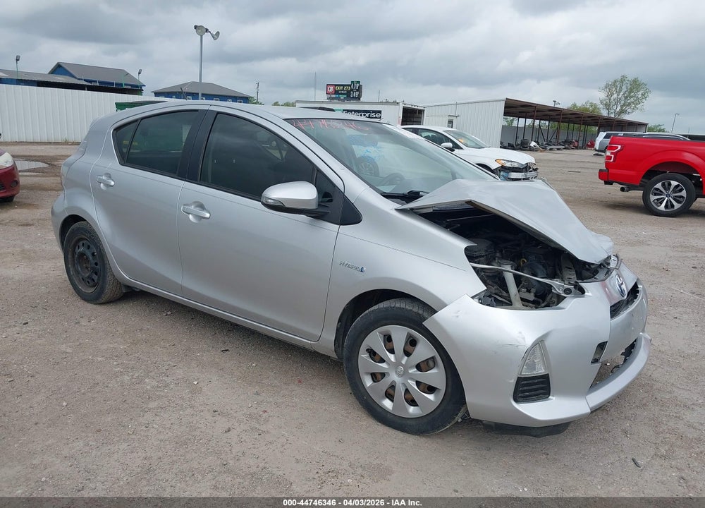 2012 TOYOTA PRIUS C TWO VIN: JTDKDTB30C1003307