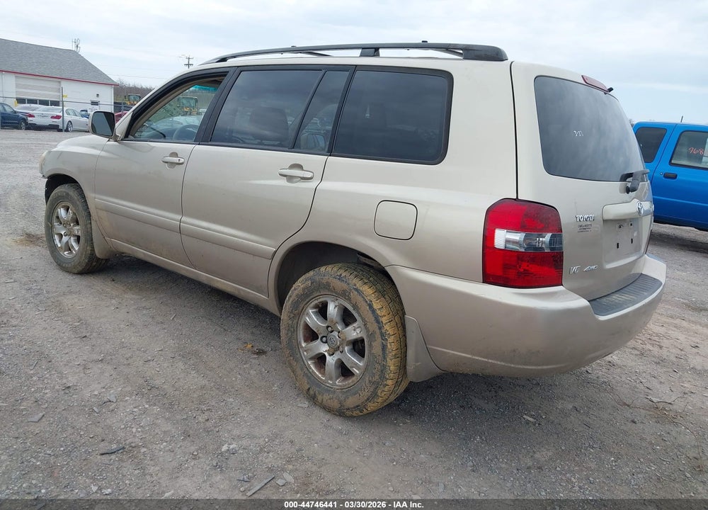 2005 TOYOTA HIGHLANDER V6 VIN: JTEEP21A750104590