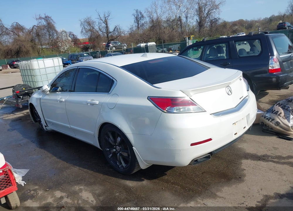 2013 ACURA TL 3.7 VIN: 19UUA9F70DA000024