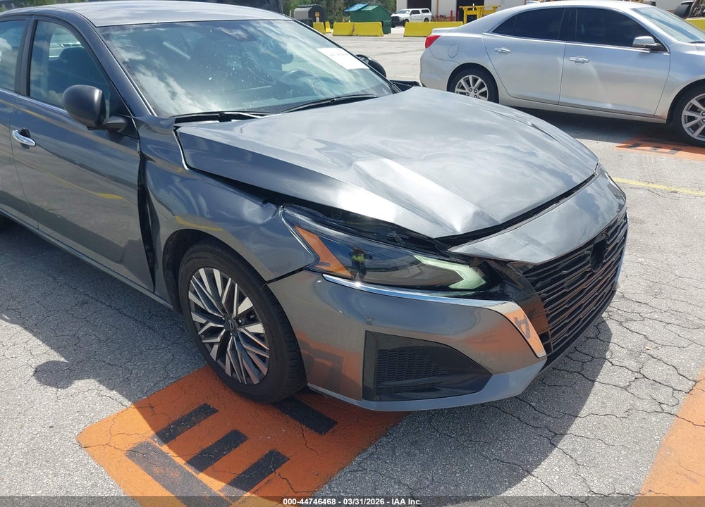 2024 NISSAN ALTIMA SV FWD VIN: 1N4BL4DV8RN373449