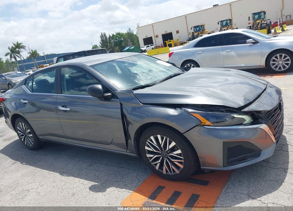 2024 NISSAN ALTIMA SV FWD VIN: 1N4BL4DV8RN373449