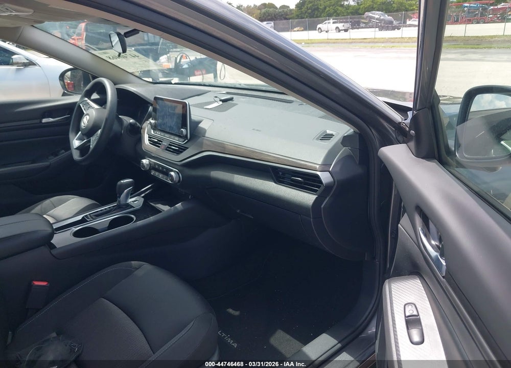 2024 NISSAN ALTIMA SV FWD VIN: 1N4BL4DV8RN373449