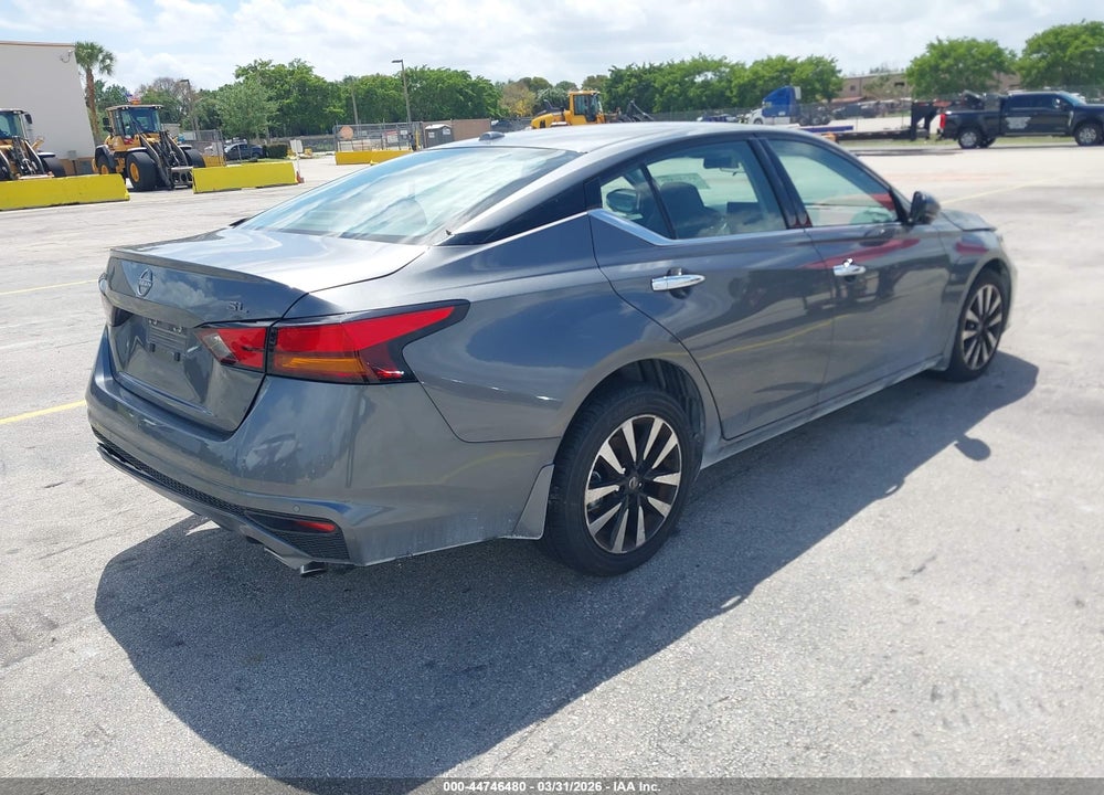 2025 NISSAN ALTIMA SL FWD VIN: 1N4BL4EV9SN432576