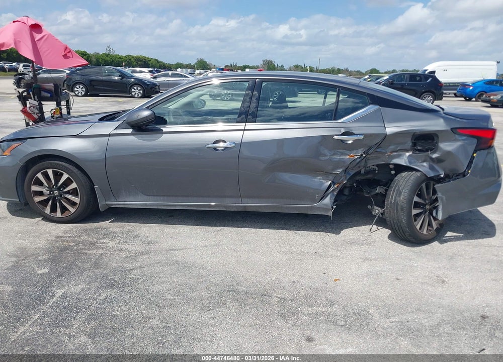 2025 NISSAN ALTIMA SL FWD VIN: 1N4BL4EV9SN432576