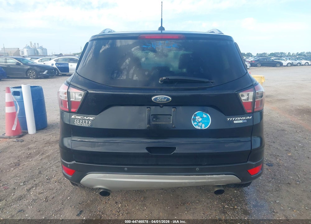 2017 FORD ESCAPE TITANIUM VIN: 1FMCU9JD5HUC76679