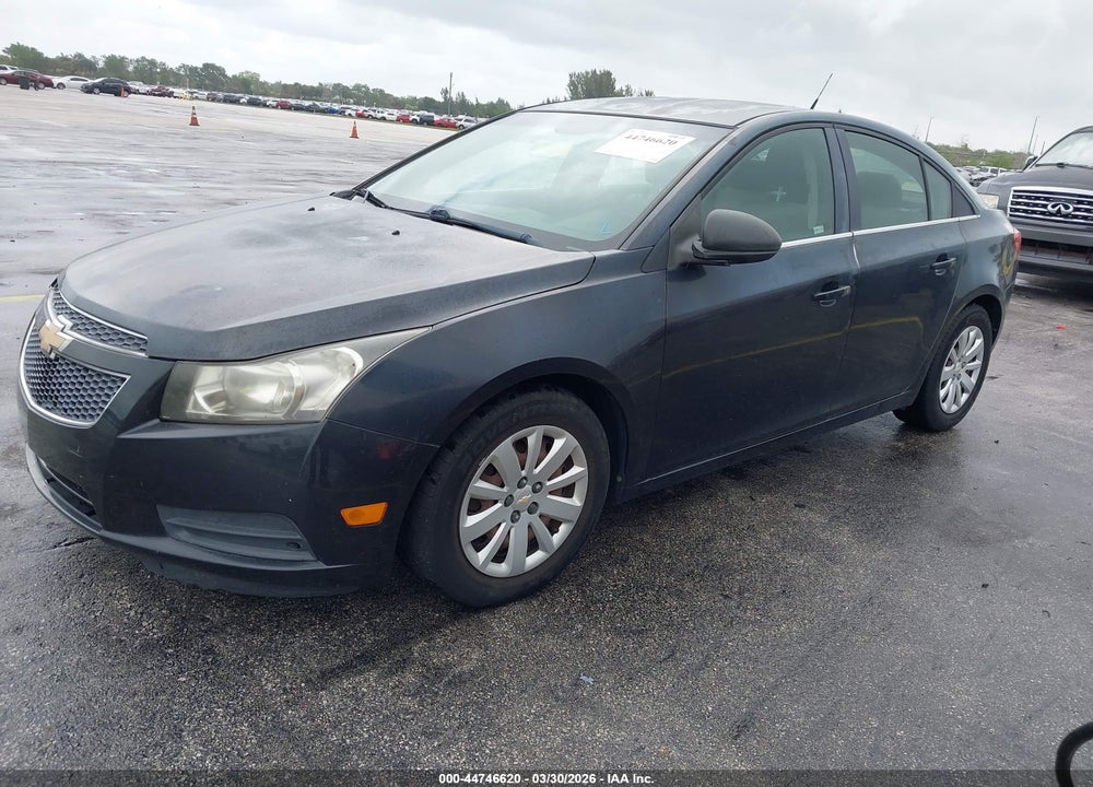 2011 CHEVROLET CRUZE LS VIN: 1G1PC5SH0B7284125