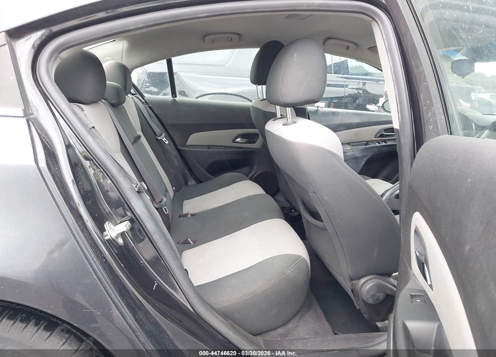 2011 CHEVROLET CRUZE LS VIN: 1G1PC5SH0B7284125