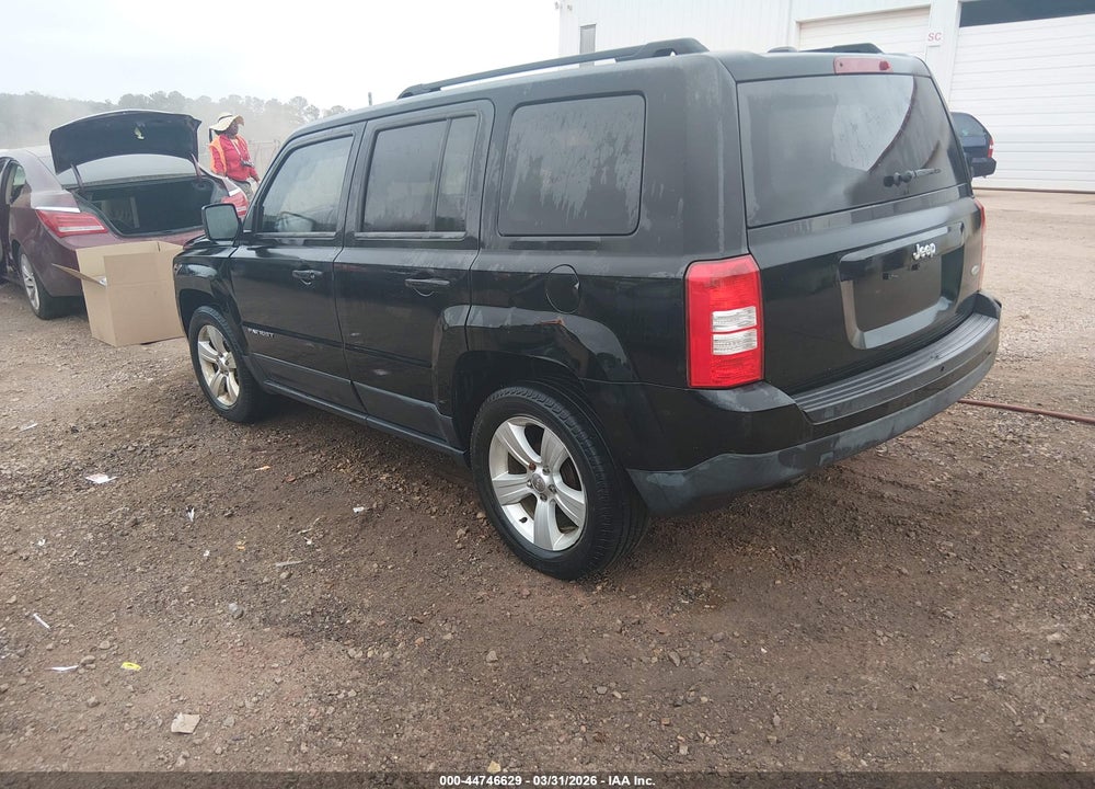 2014 JEEP PATRIOT LATITUDE VIN: 1C4NJPFB3ED770097