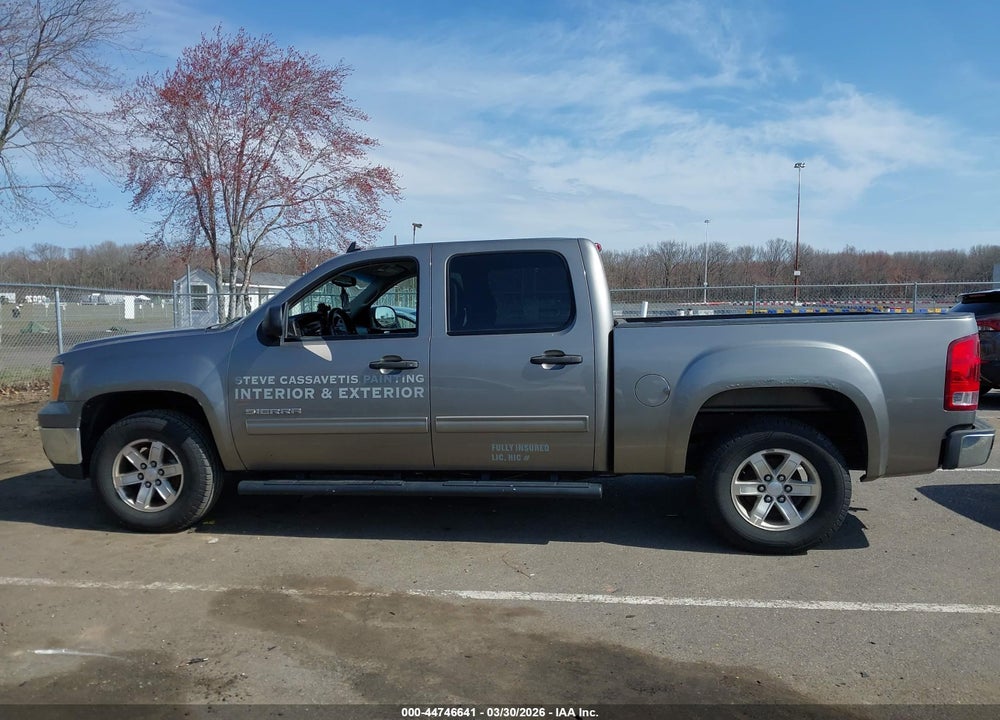 2013 GMC SIERRA 1500 SLE VIN: 3GTP2VE79DG117010
