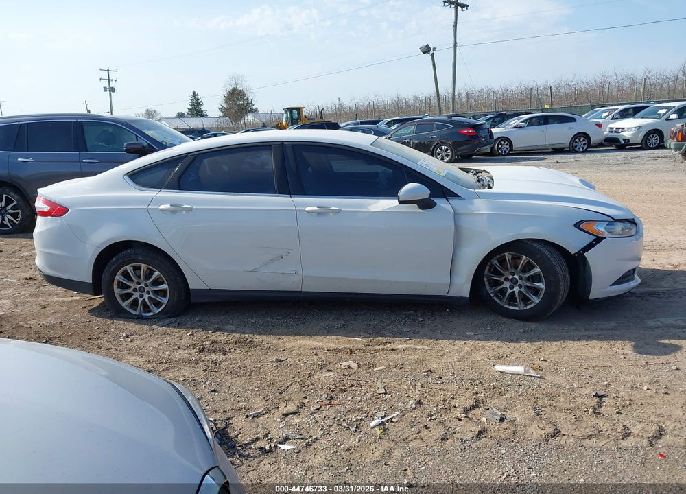 2016 FORD FUSION S VIN: 3FA6P0G71GR140857