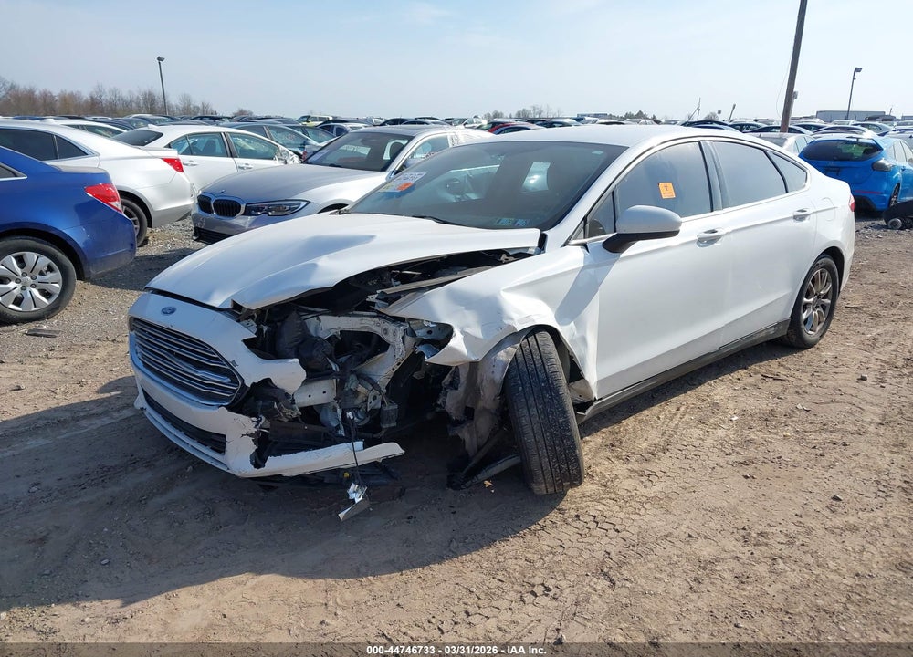 2016 FORD FUSION S VIN: 3FA6P0G71GR140857